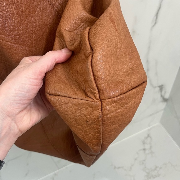 Alternative Cognac Brown Leather Shoulder Bag - Picture 8 of 13